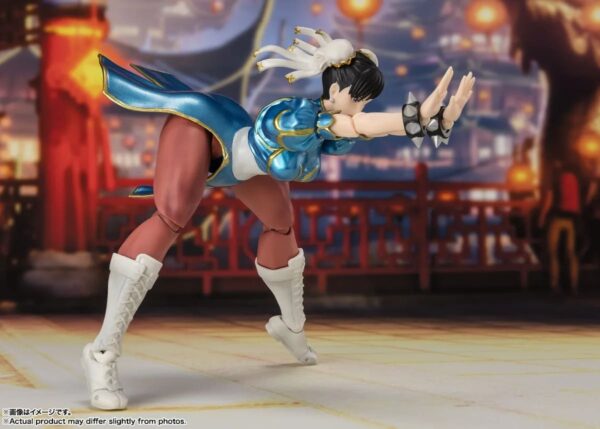 CHUN LI (3) SHF Chun-Li